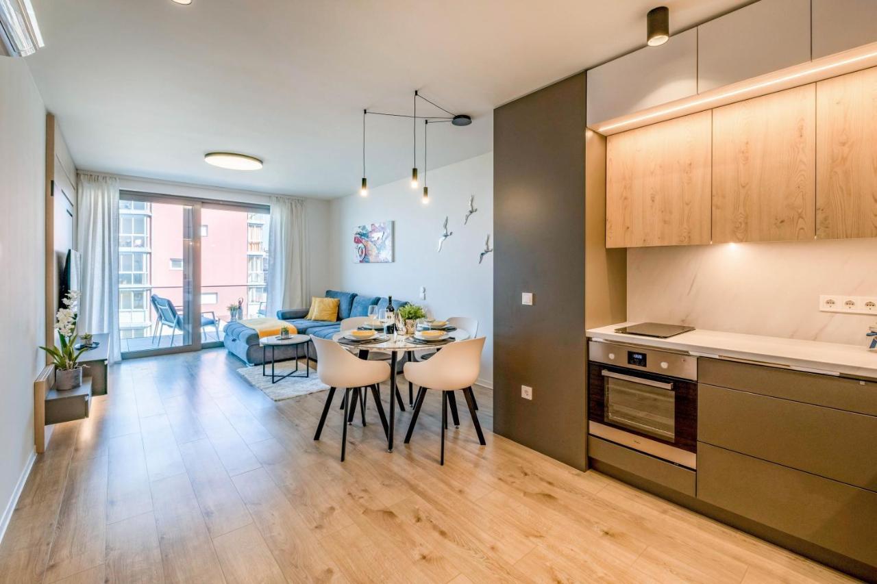 Myflat Coral Beach Apartment Siofok Ngoại thất bức ảnh